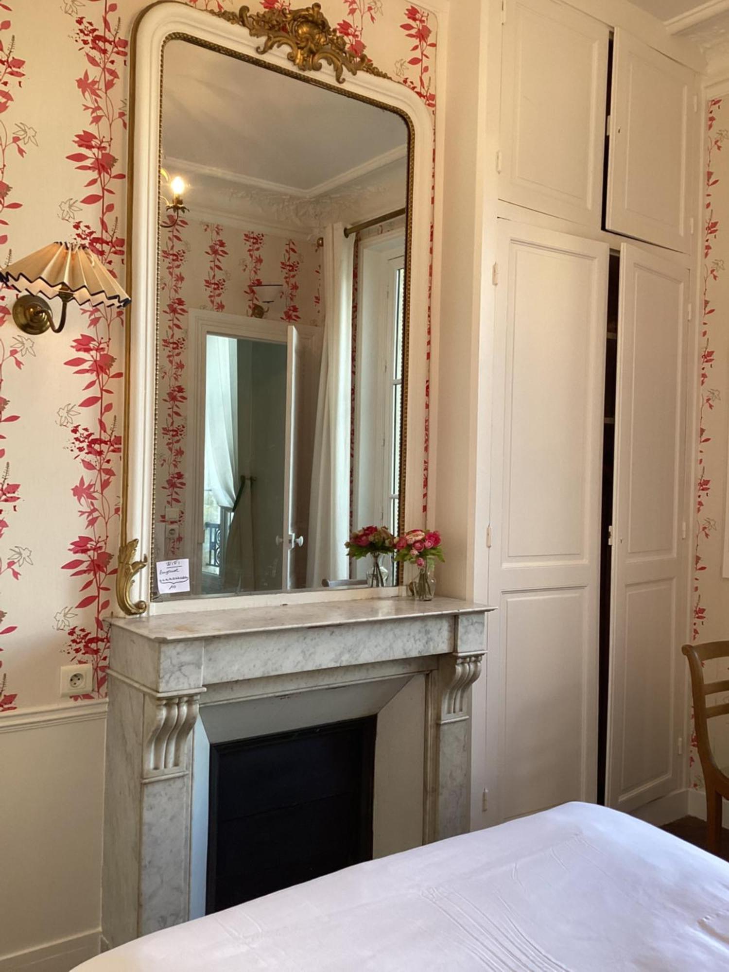 Bed And Breakfast Paris Quartier Champs-Elysees エクステリア 写真