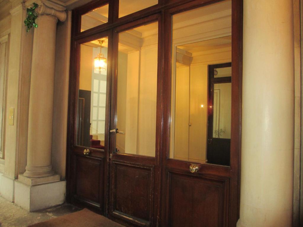 Bed And Breakfast Paris Quartier Champs-Elysees エクステリア 写真